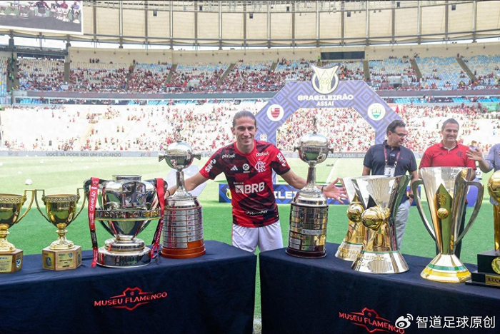 华体会网址-一场8球大胜后下课 40岁费利佩执教弗拉门戈99场夺5冠|费利佩-路易斯|费利佩-古铁雷斯|路易斯-费利佩|南美解放者杯|巴西杯_新浪体育_新浪新闻